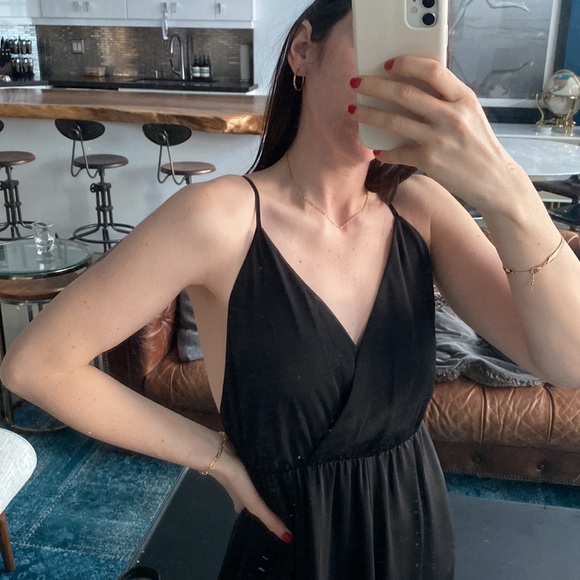 Backless Talula Dress - Picture 4 of 8